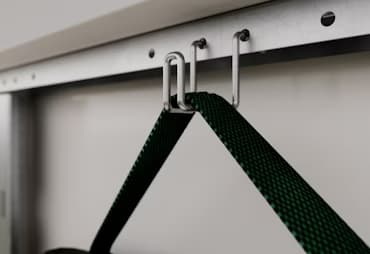 Clothes hook